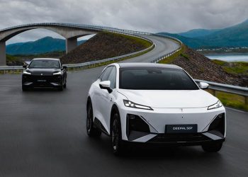 Un nuevo actor en el mercado: Changan aterriza en España con sus nuevos eléctricos S05 y S07 de Deepal