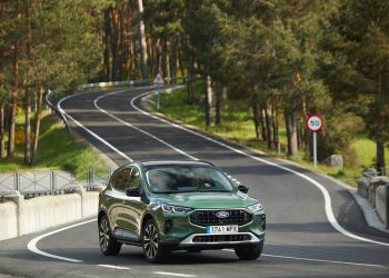 coche híbrido enchufable