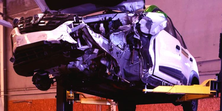 Reparación coches electricos 11