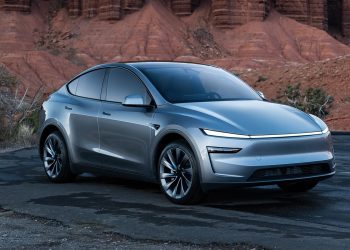 Tesla Model Y siete plaza