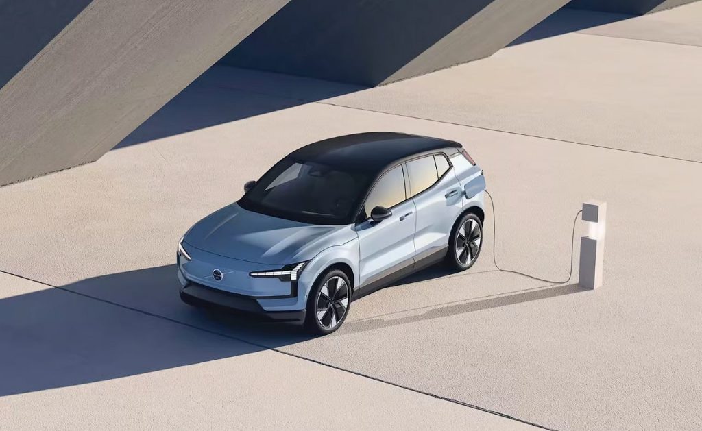 Volvo pone sobre la mesa su plan industrial para igualar los precios en apenas cinco años gracias a la simplificación de componentes y nuevas técnicas de fabricación.