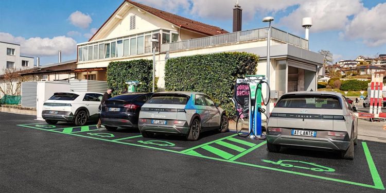 Atlante estación carga rápida Suiza