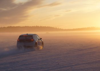 Tras el «Volkswapeng», Volkswagen afila su próximo coche eléctrico con este gigante americano