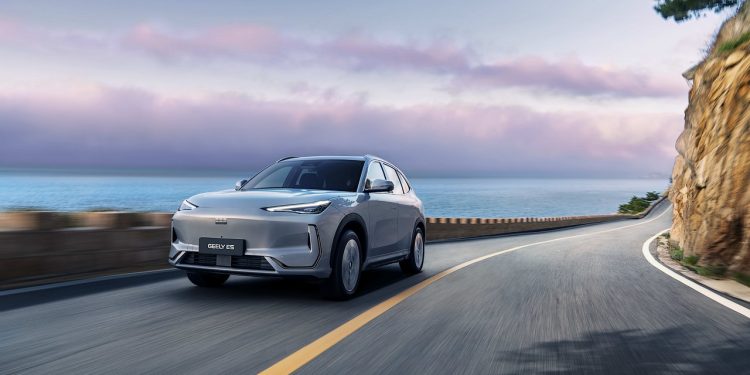 La presencia de Geely Auto en España supone la introducción de dos SUV eléctricos de última generación y sistemas híbridos de gran autonomía.