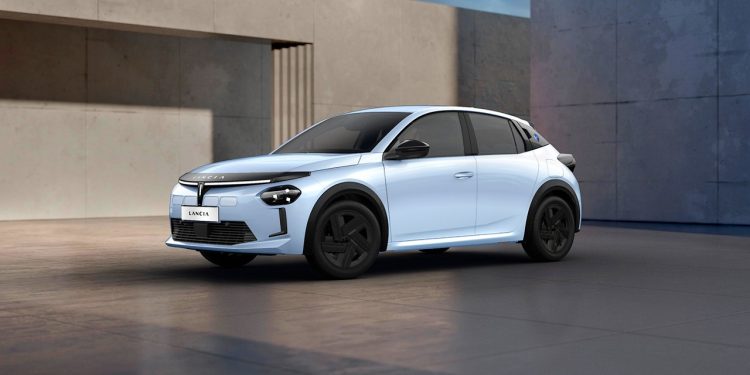 El Lancia Ypsilon eléctrico 2026 marca el regreso real de la marca italiana con un utilitario de 156 CV, más de 400 km de autonomía y un diseño que busca diferenciarse