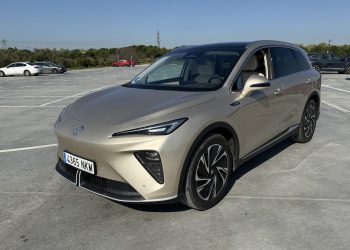 Ya lo hemos probado. 700 km de autonomía por 37.780€: El nuevo MGS6 EV ya está aquí