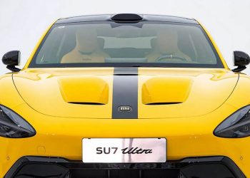 Xiaomi-SU7-Ultra capó