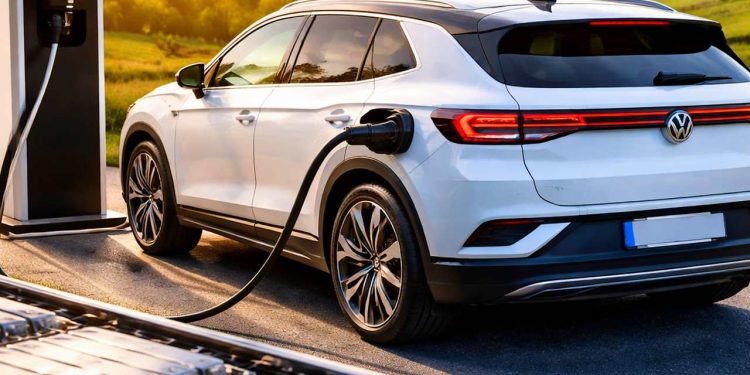 La batería de 1.000 km empezará a producirse a pequeña escala en 2026 y Volkswagen será el primer grupo en montarla en sus coches eléctricos.