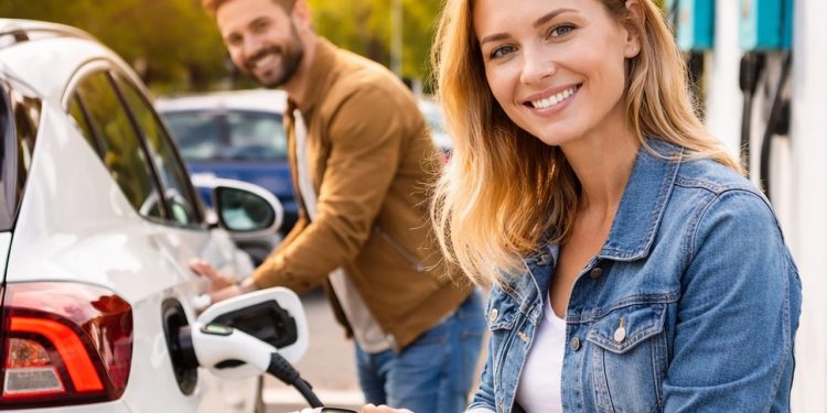 Las baterías de coches eléctricos mantienen de media más del 95% de su capacidad tras años de uso.