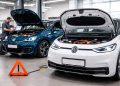 La revisión de los coches eléctricos Volkswagen y Cupra afecta a casi 100.000 unidades por un fallo en los módulos de batería.