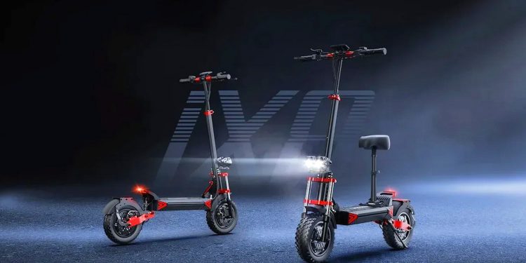 El iScooter iX8 ofrece una fuerza bruta de 2.400W para subir cuestas sin esfuerzo y circular por senderos complicados con total seguridad en cada trayecto.