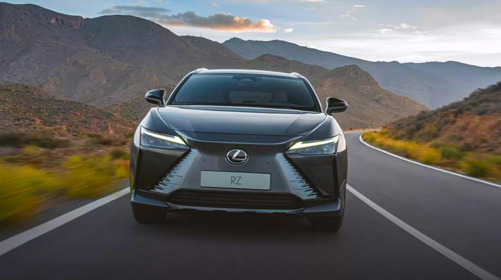 El Lexus RZ eléctrico cuenta con las ayudas del Plan Auto+, y es una opción a tener en cuenta entre aquellos conductores que buscan alternativas sin gasolina.