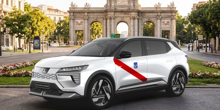 Mitsubishi Eclipse Cross EV Taxi