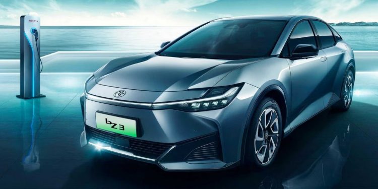 El Toyota bZ3 es el coche eléctrico barato que rompe el mercado chino, con un precio de menos de 12.000 euros.