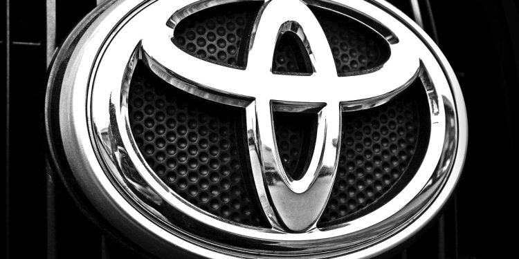 logo-toyota-1