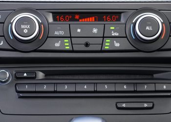 Aire acondicionado en el coche: por qué ya no es opcional ante el calor extremo en España