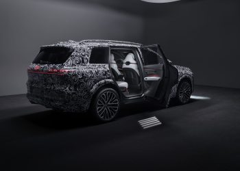audi q9