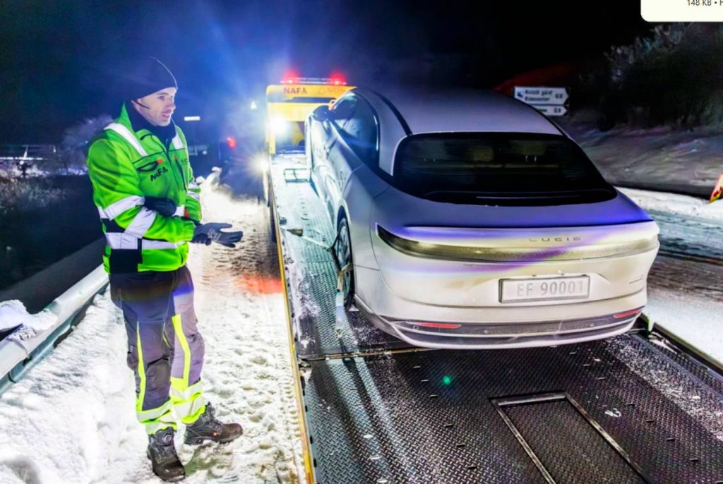 Las pruebas de autonomía real realizadas en Noruega revelan diferencias de hasta 131 km frente a los datos homologados.