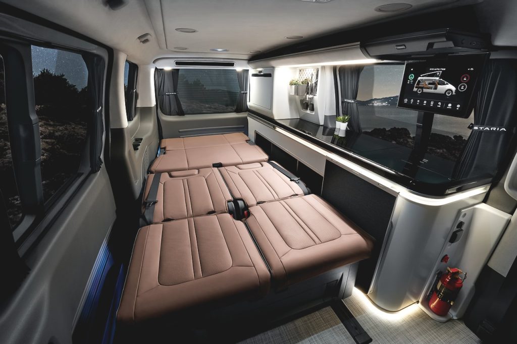 La Hyundai Staria Camper Concept optimiza el espacio habitable con una tecnología inteligente y una gestión eléctrica que garantiza autonomía en aquellos lugares que no cuenten con puntos de recarga.
