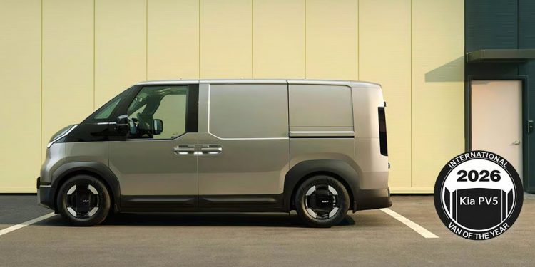 El Kia PV5 se convierte en una de las referencias del mercado de vehículos comerciales eléctricos tras recibir el premio Furgoneta Internacional del Año 2026.