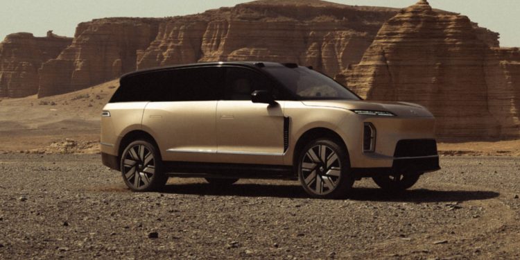 Nio ES9
