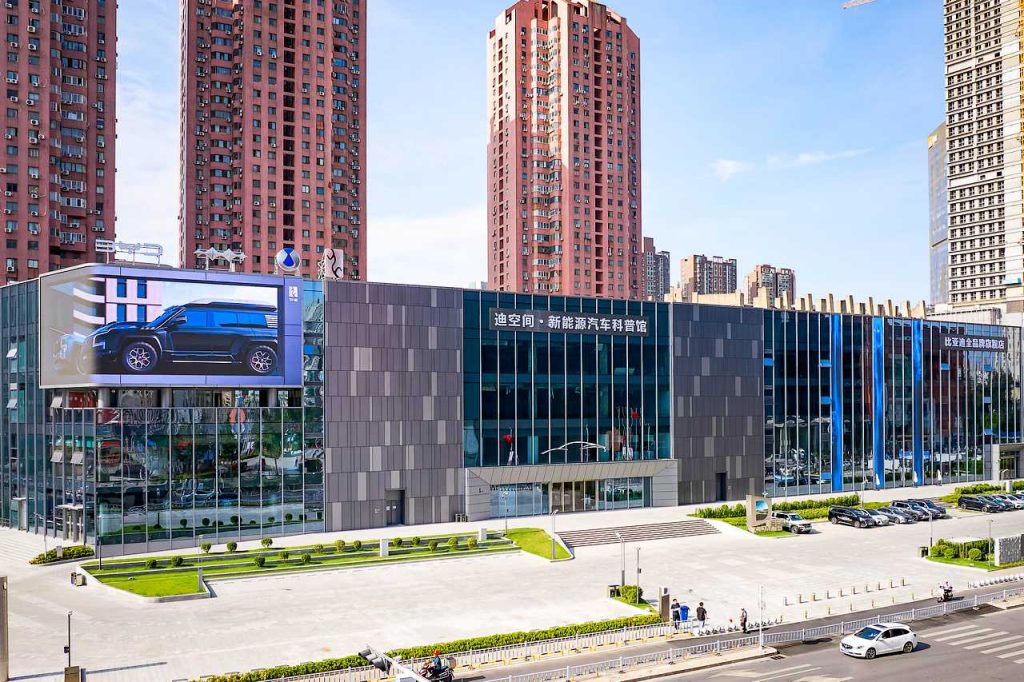 La reducción de emisiones de BYD refleja un momento de cambio: menos margen en China y un impacto ambiental que gana peso en la estrategia del fabricante.