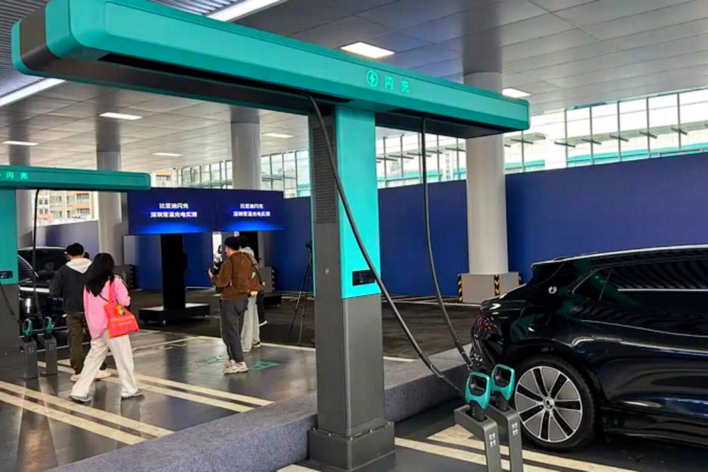 La expansión de BYD y su red Flash Charging no está al alcance de todos los vehículos: solo algunos modelos de coches eléctricos disponibles actualmente podrán aprovechar esta capacidad.