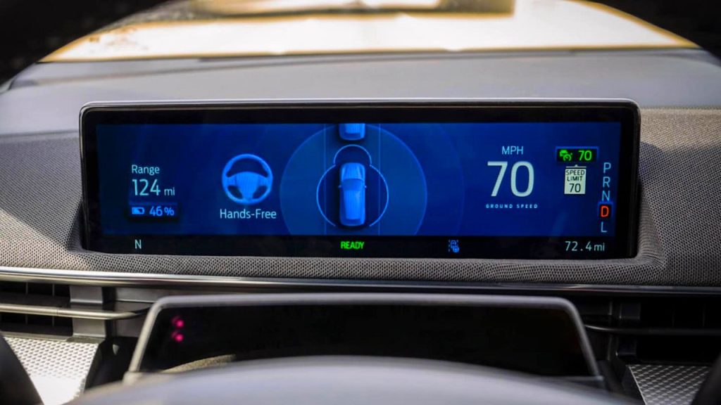 La tecnología BlueCruise llega a más conductores gracias a nuevas ediciones especiales y a precios desde 26.500 euros.