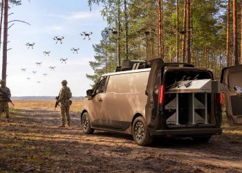 Renault Group y Thales presentan en Eurosatory 2026 el prototipo 4 TROOP, una propuesta híbrida con drones, comunicaciones seguras y capacidad de coordinación táctica sobre el terreno.