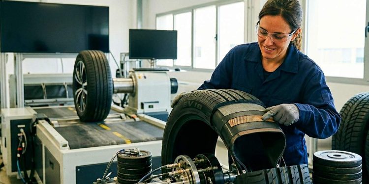 Los neumáticos para coches eléctricos están preparados para soportar más peso, reducir el consumo energético y resistir una entrega de potencia inmediata que acelera el desgaste.