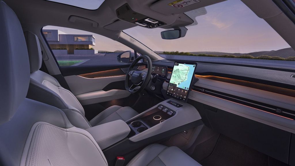 Este SUV eléctrico de siete plazas llegará en 2026 con hasta 628 km WLTP y una horquilla de precio en torno a los 60.000 euros.