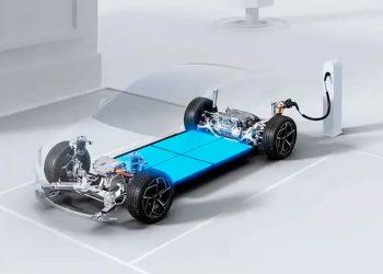Las nuevas normas para baterías y vehículos eléctricos en China agitan el sector en el gigante asiático