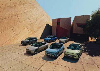 Los coches eléctricos Kia ofrecen autonomías de hasta 632 kilómetros, recargas desde 18 minutos y acceso a más de un millón de puntos de carga en 28 países.
