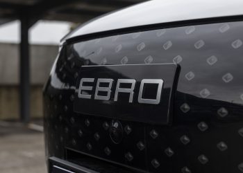 Ebro s700 PHEV logo