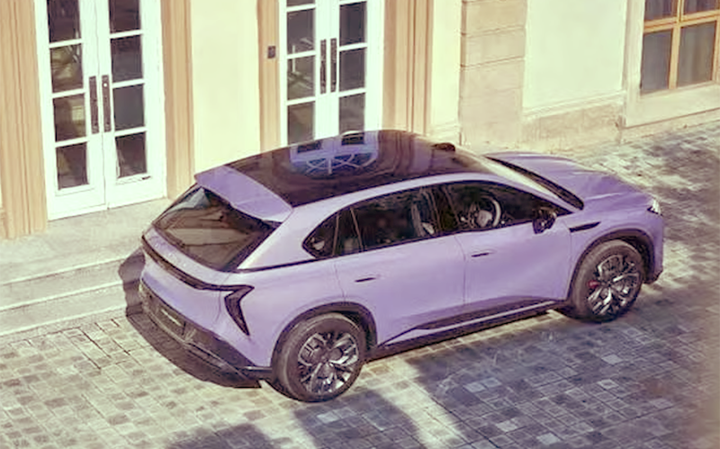 80 kms sol hongqi EHS7 trasera techo solar