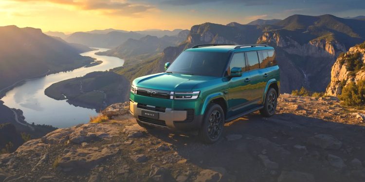 El BYD Ti7 llegará a España en 2027 como SUV híbrido enchufable de 7 plazas, con hasta 1.470 km de autonomía y 1.830 litros de maletero.