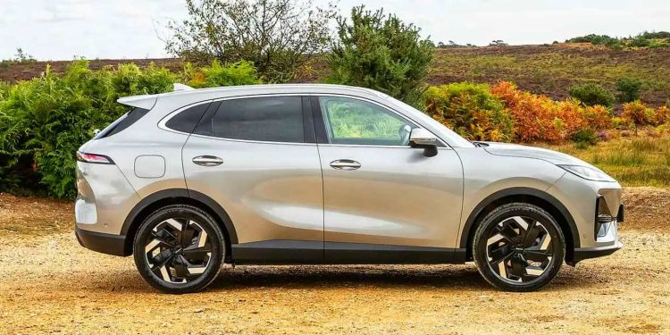 El Lepas L6 eléctrico llegará a España antes de terminar el año con 242 CV, 435 km de autonomía WLTP y una batería de 65,05 kWh.