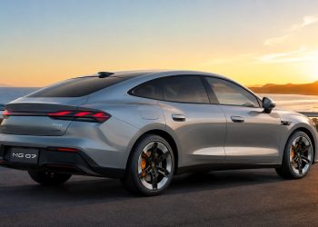 El MG 07 PHEV combina 245 km de autonomía eléctrica con hasta 1.745 km de alcance total, y posee una carrocería de 4,88 metros.