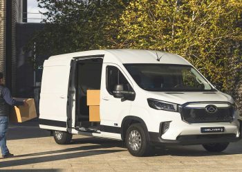 La Maxus eDeliver 9 2026 mejora su autonomía hasta 431 km en ciudad, ofrece 204 CV y eleva su capacidad de remolque hasta 2.000 kg.