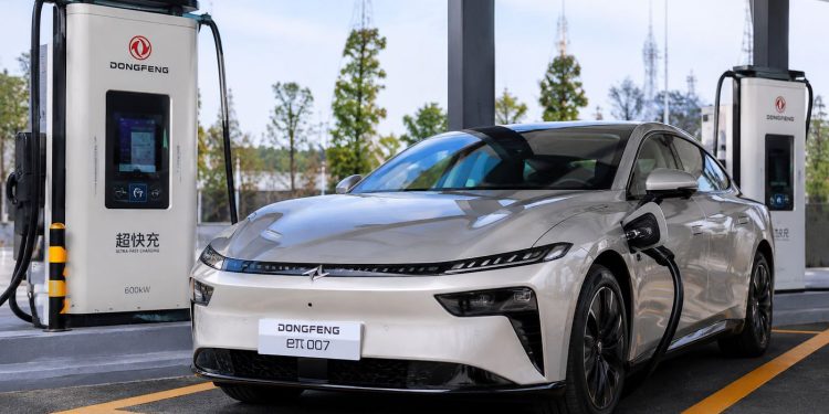 carga ultrarrápida de coches eléctricos