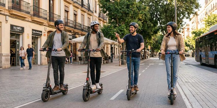 Patinetes eléctricos con hasta 70 km de autonomía y motores de hasta 1.000 W para los desplazamientos diarios.