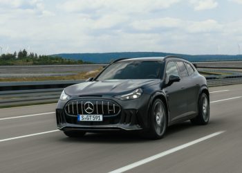 Directo a por el Porsche Cayenne Electric: así es la nueva bestia eléctrica de Mercedes-AMG con recargas de 10 minutos
