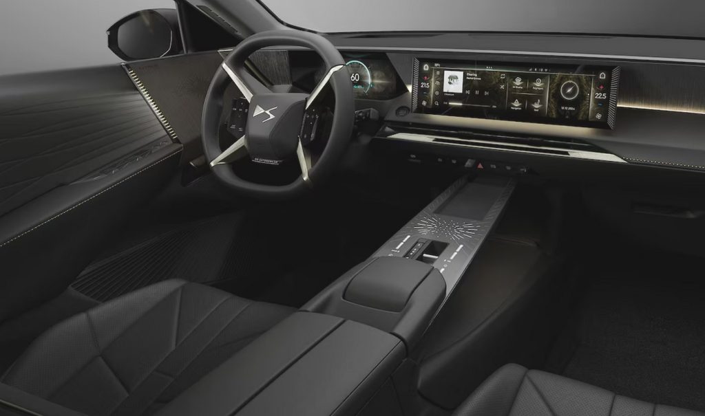 DS Nº 7 interior