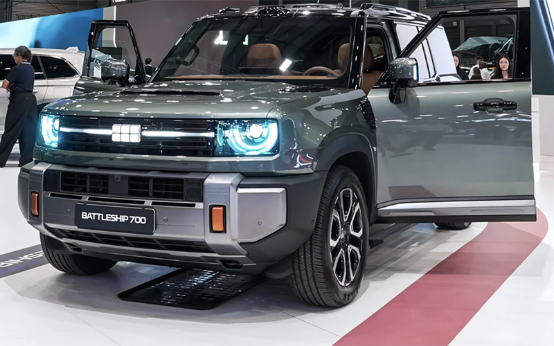 Geely Battleship 700 puerta abierta