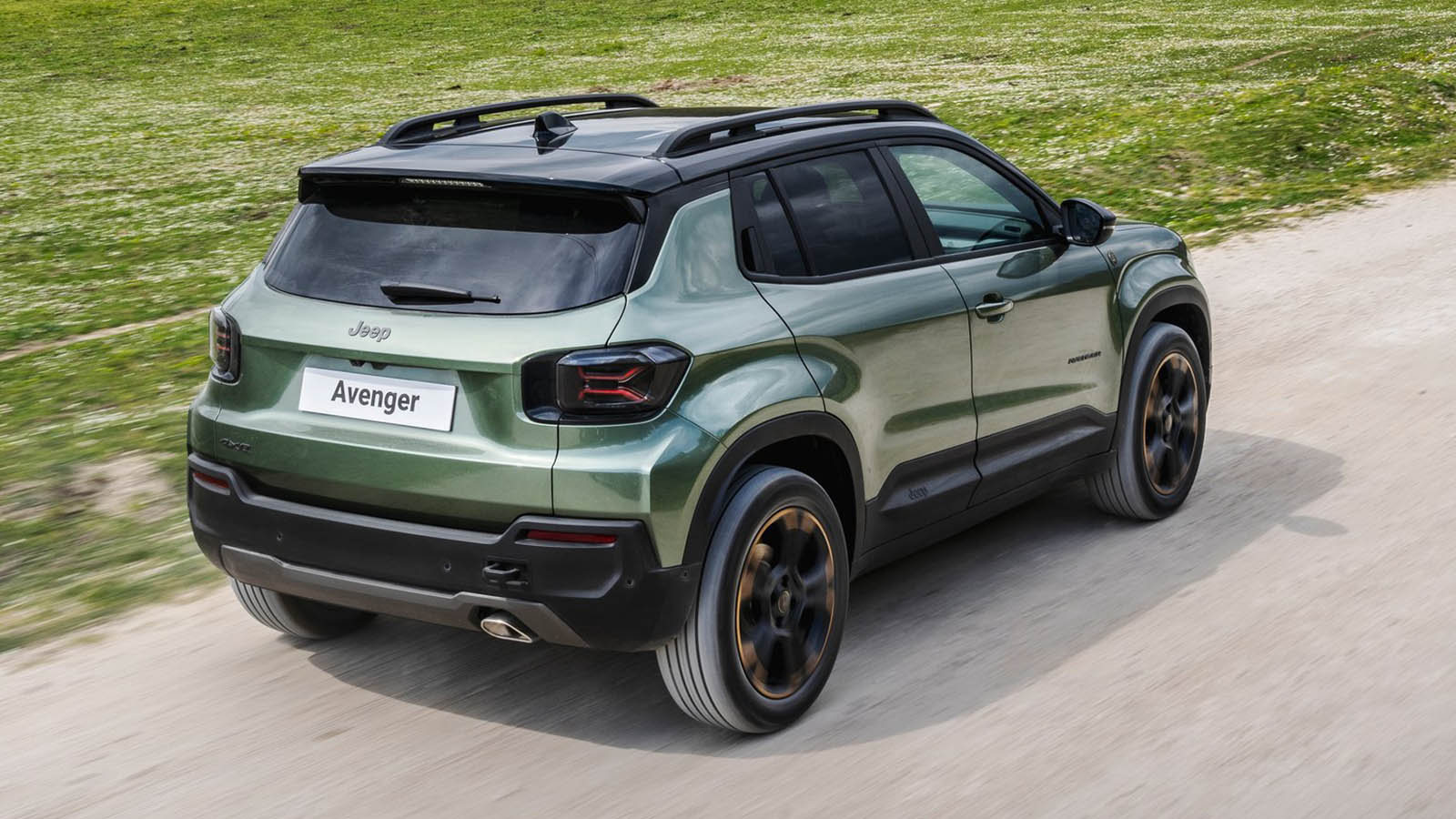 Jeep Avenger 85th Anniversary trasera