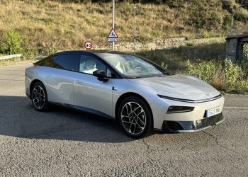 Probamos el XPENG P7+, una berlina con el tamaño del Tesla Model S y con el precio del Tesla Model 3
