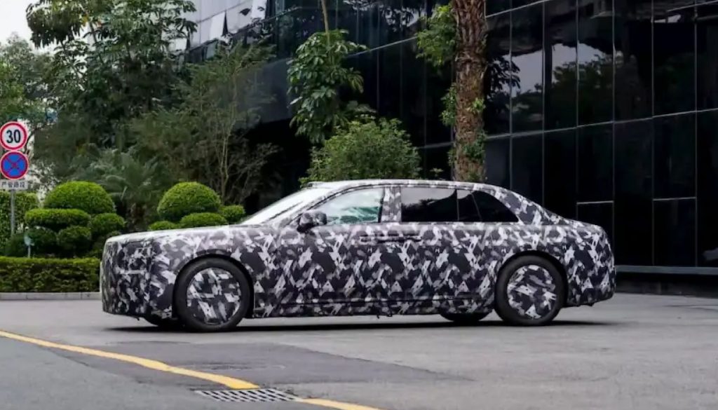 La nueva berlina eléctrica de Yangwang podría ser el primer modelo de BYD en incorporar batería de estado sólido.
