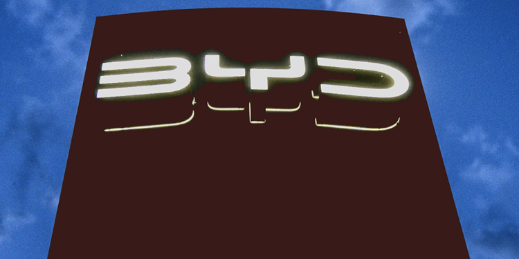 españa fábrica byd logo