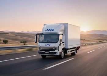 JAC lanza en España el iJAC 9.0, su nuevo camión eléctrico de 9 toneladas